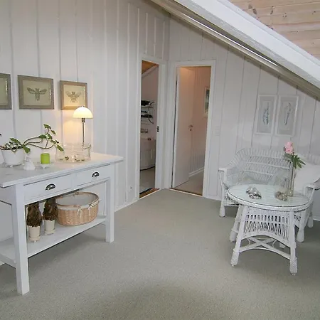 Three-bedroom Holiday Nalevej With A Sauna 04 Feriehus *